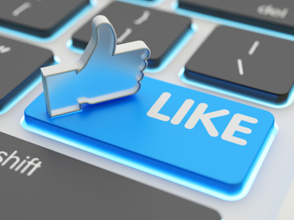 Sklepy internetowe 3 social media
